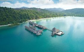 Telunas Beach Resort  2*